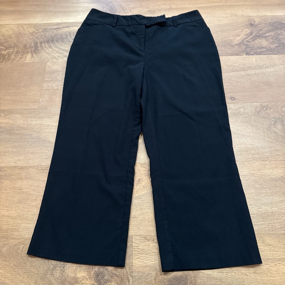 Women's Size 10 Apt 9 Stretch Ava Black Wide Leg Cropped Dress Pants EUC